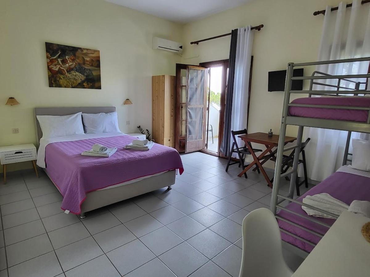 Pension Nikos Psakoudia Esterno foto